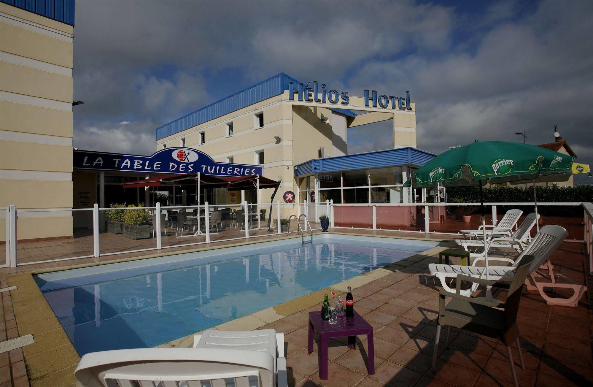 The Originals City, Hotel Helios, Roanne Nord Mably Exteriér fotografie